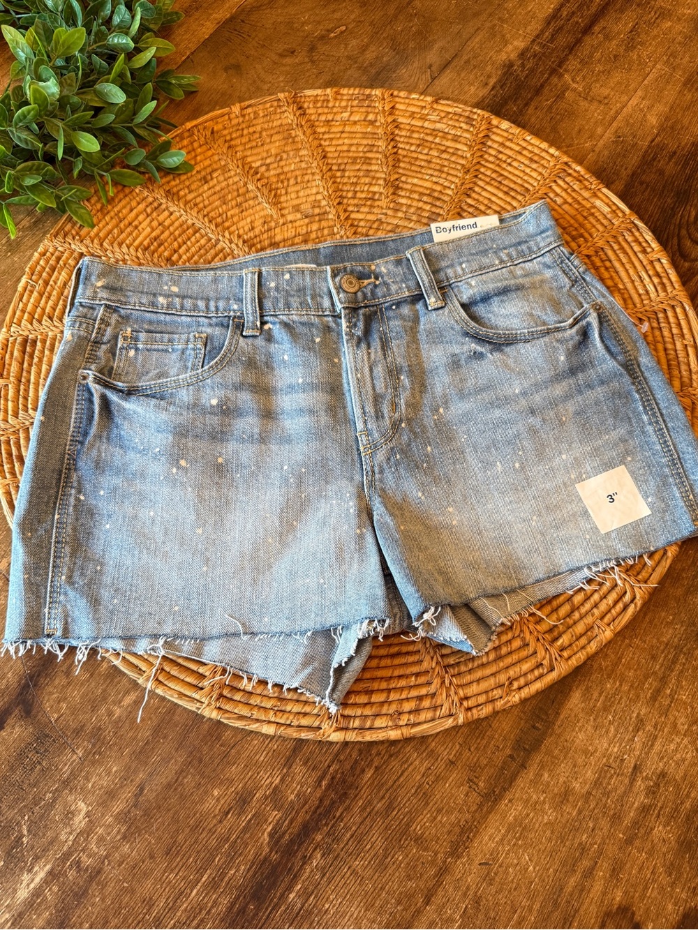 New Old Navy Denim Paint-Splatter Boyfriend Shorts - Light Blue